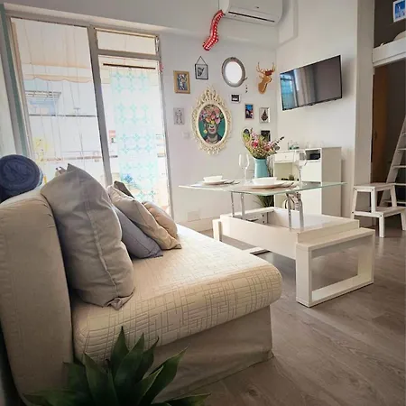 La Perla Holidays Appartement *